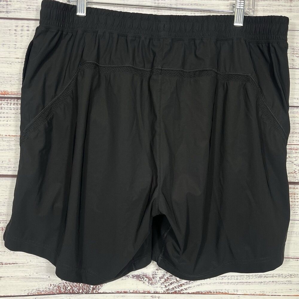 Rhone Versatility Shorts Mens XL Black Athletic Training Gym Workout 7” Lined - Picture 2 of 15